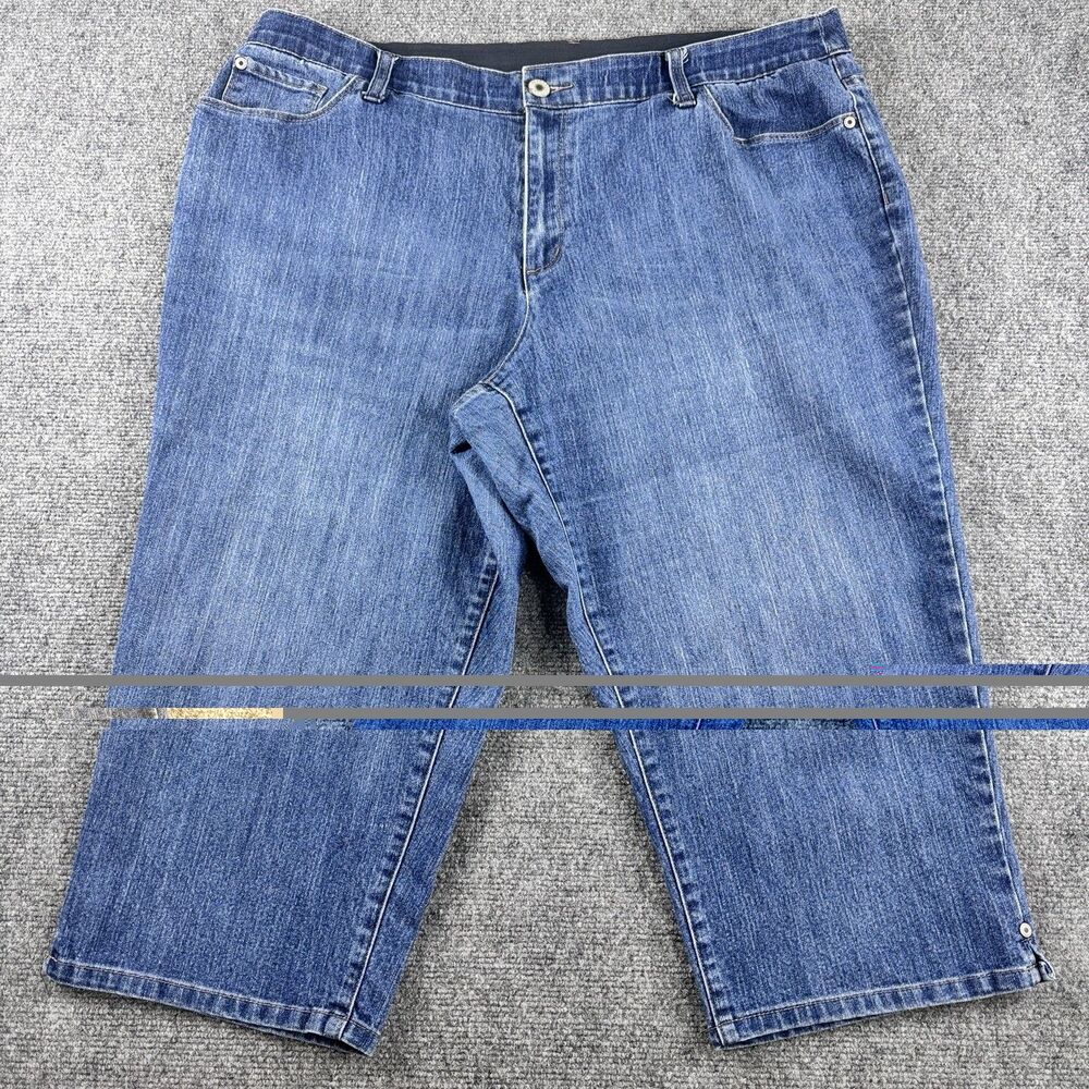 CJ Banks Jeans 18W Medium Wash Denim Capri Pants Embroidered Bow